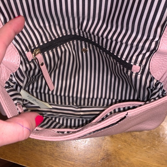 Kate Spade Crossbody - Picture 5 of 8
